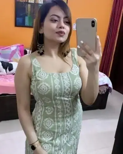 Call Girl in Narnaund